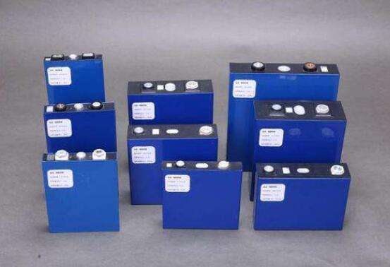 1GWh！中國鐵塔2021-2022年磷酸鐵鋰換電電池招標！