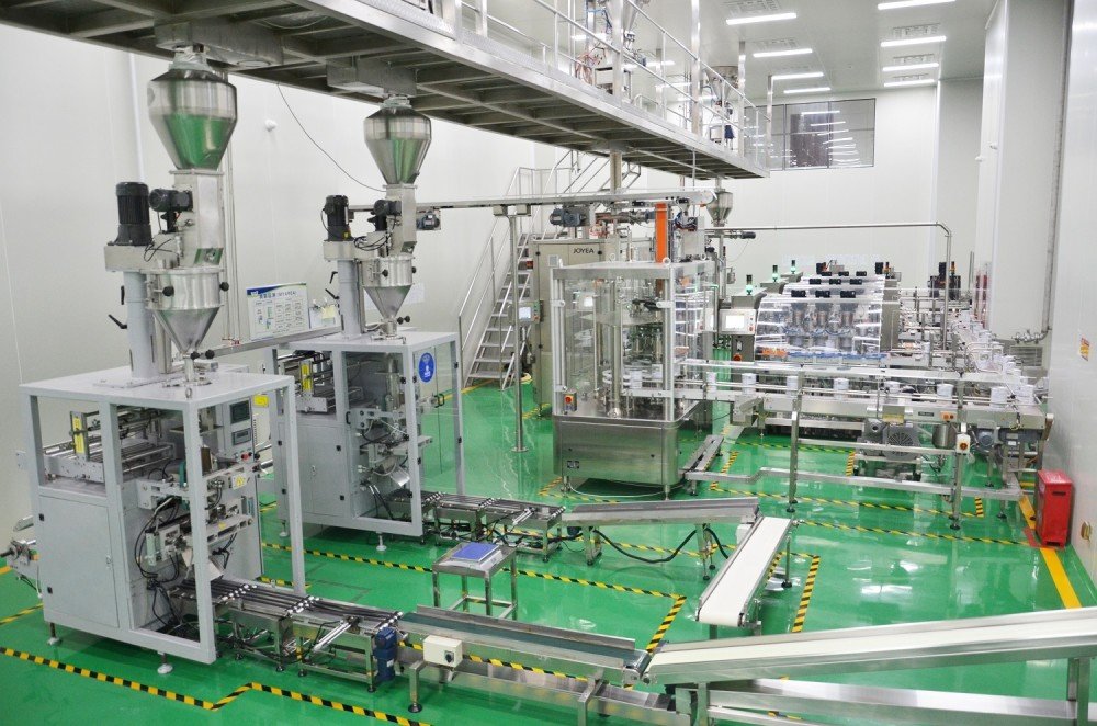 走進(jìn)雅泰乳業(yè)，探秘十萬級無塵車間生產(chǎn)線